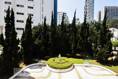 Vista de apartamento à venda com 4 quartos, 168m² em Vila Suzana, São Paulo