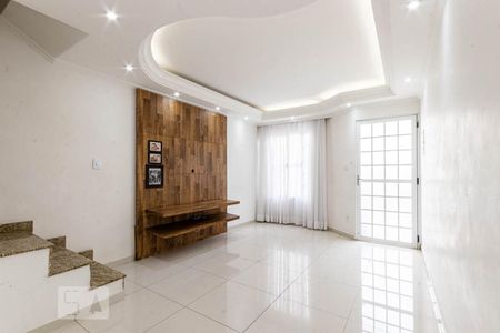 Sala  de casa de condomínio à venda com 3 quartos, 135m² em Vila Londrina, São Paulo