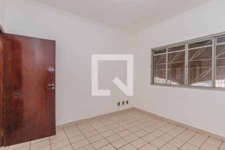 Quarto 1 de casa para alugar com 4 quartos, 120m² em Monte Castelo, São José dos Campos