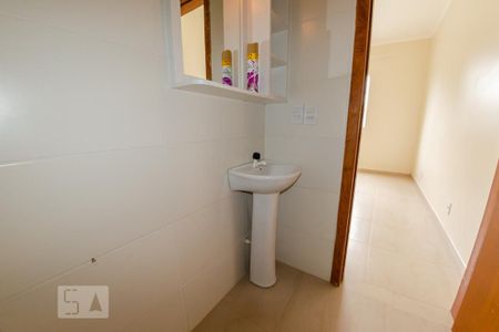 Banheiro da suíte de apartamento para alugar com 2 quartos, 68m² em Ingleses do Rio Vermelho, Florianópolis