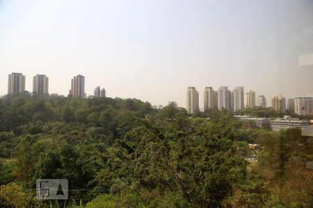 Vista de apartamento para alugar com 3 quartos, 174m² em Jardim Ampliação, São Paulo