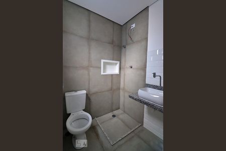 Banheiro da Suíte de apartamento para alugar com 2 quartos, 120m² em Vila Lea, Santo André