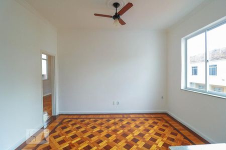 Sala de casa para alugar com 3 quartos, 77m² em Engenho Novo, Rio de Janeiro