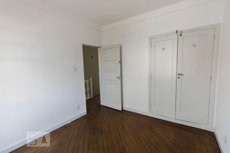 Casa para alugar com 168m², 4 quartos e 1 vaga Casa para alugar com 168m², 4 quartos e 1 vagaQuarto 3