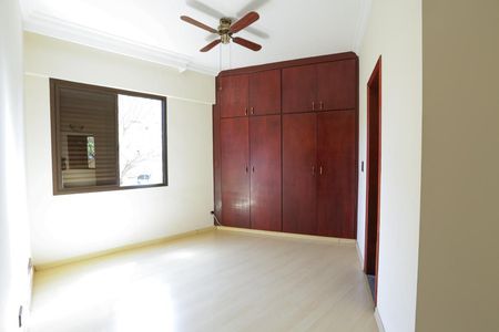 Apartamento para alugar com 148m², 4 quartos e 2 vagas Apartamento para alugar com 148m², 4 quartos e 2 vagasQuarto 2 Suite