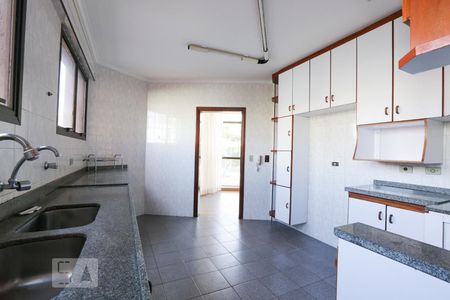 Cozinha de apartamento para alugar com 4 quartos, 148m² em Vila Augusta, Sorocaba