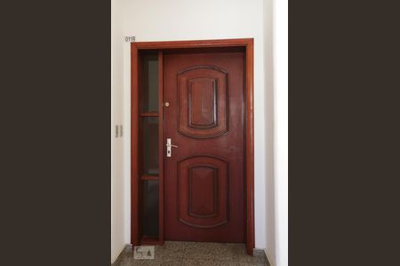 Entrada de apartamento para alugar com 4 quartos, 148m² em Vila Augusta, Sorocaba