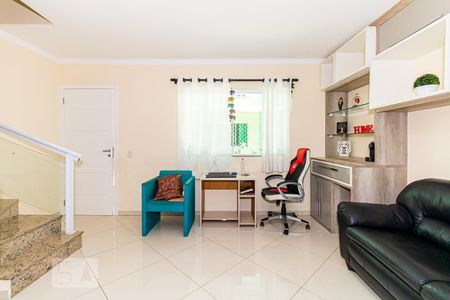 Sala de casa de condomínio à venda com 3 quartos, 110m² em Vila Medeiros, São Paulo