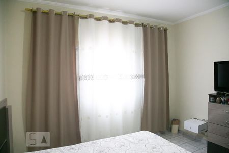 Quarto 1 de casa para alugar com 4 quartos, 107m² em Vila Regina ( Zona Leste), São Paulo