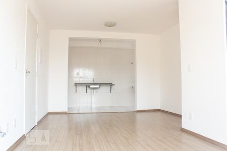 Sala de apartamento para alugar com 2 quartos, 53m² em Centro, Cotia