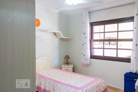 Casa à venda com 271m², 3 quartos e 3 vagas Casa à venda com 271m², 3 quartos e 3 vagasQuarto 1