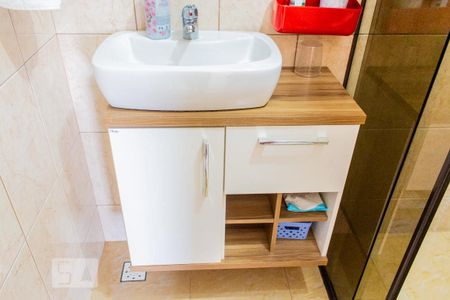 Casa à venda com 271m², 3 quartos e 3 vagas Casa à venda com 271m², 3 quartos e 3 vagasPia