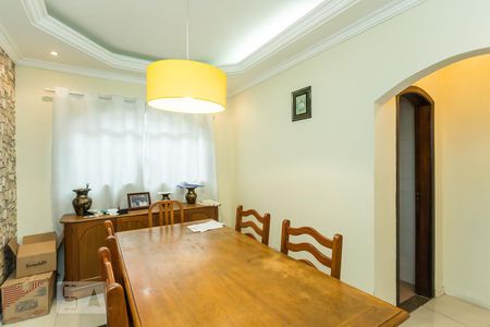 Sala de Jantar de casa à venda com 4 quartos, 300m² em Jardim Piqueroby, São Paulo