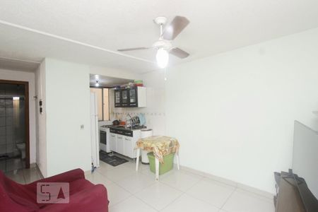 SALA de apartamento à venda com 2 quartos, 38m² em Rubem Berta, Porto Alegre