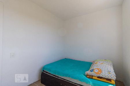 Quarto 1 de apartamento para alugar com 2 quartos, 48m² em Mário Quintana, Porto Alegre