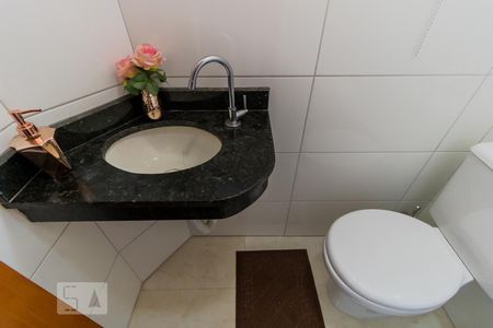 Detalhe banheiro de casa de condomínio à venda com 3 quartos, 110m² em Vila Marieta, São Paulo