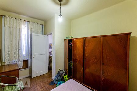 Quarto 2 de apartamento para alugar com 2 quartos, 60m² em Centro, Niterói