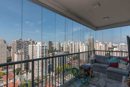 Sala/Varanda de apartamento à venda com 2 quartos, 65m² em Vila Cordeiro, São Paulo