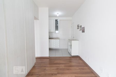 Sala/Cozinha de apartamento à venda com 1 quarto, 41m² em Vila Dom Pedro I, São Paulo