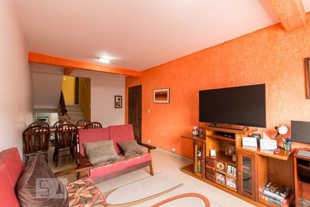 Sala de casa à venda com 3 quartos, 246m² em Jardim Rosana, Guarulhos