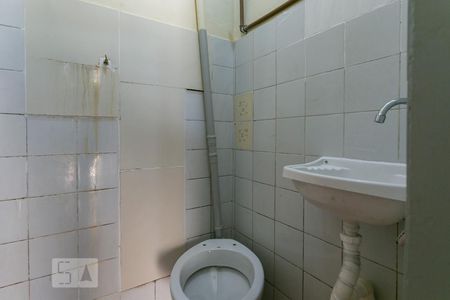 Banheiro de casa para alugar com 1 quarto, 50m² em Colégio Batista, Belo Horizonte