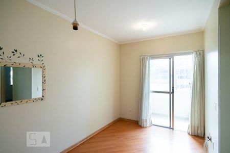 Sala de apartamento para alugar com 3 quartos, 63m² em Vila Inglesa, São Paulo