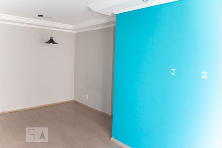 Sala de apartamento para alugar com 3 quartos, 64m² em Vila Marieta, São Paulo