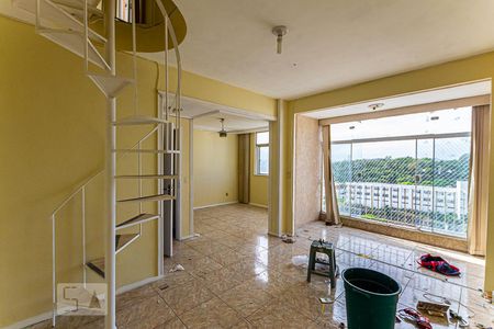 Sala de apartamento à venda com 2 quartos, 157m² em Centro, Niterói