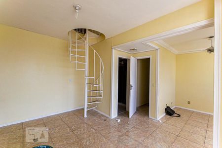 Sala de apartamento à venda com 2 quartos, 157m² em Centro, Niterói