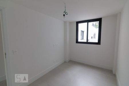 Quarto 1 de apartamento à venda com 4 quartos, 166m² em Tijuca, Rio de Janeiro