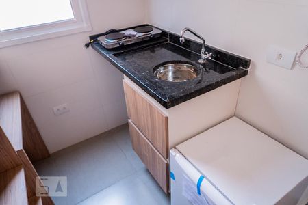 Pia de kitnet/studio para alugar com 1 quarto, 10m² em Vila São Pedro, Santo André