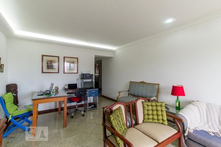 Apartamento à venda com 97m², 3 quartos e 2 vagasSala