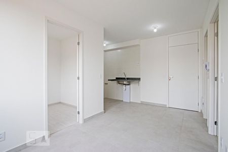 Sala e Cozinha de apartamento à venda com 2 quartos, 34m² em Jurubatuba, São Paulo