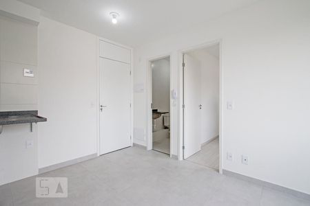 Sala e Cozinha de apartamento à venda com 2 quartos, 34m² em Jurubatuba, São Paulo