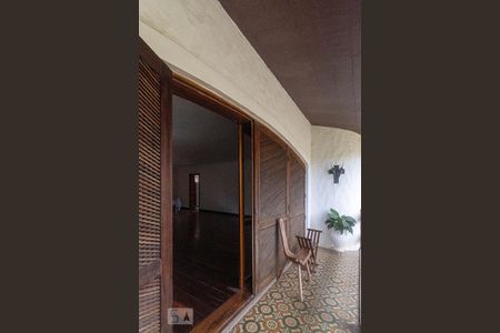 Sacada da Sala de Estar Principal de casa à venda com 3 quartos, 400m² em Ipanema, Porto Alegre