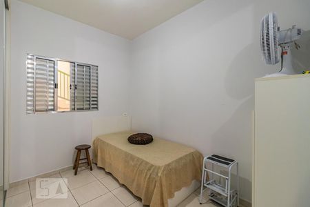 Quarto 2 de casa para alugar com 4 quartos, 412m² em Jardim Tupanci, Barueri