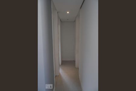 Corredor de apartamento à venda com 3 quartos, 53m² em Vargem Pequena, Rio de Janeiro