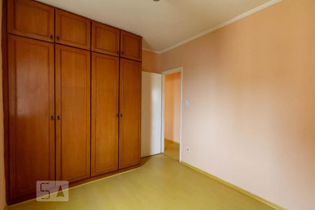 Quarto 1 de apartamento para alugar com 2 quartos, 60m² em Rudge Ramos, São Bernardo do Campo