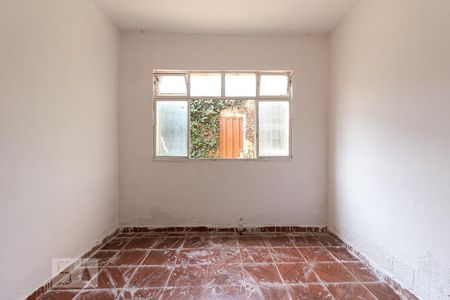 Quarto 1 de casa para alugar com 2 quartos, 130m² em Piratininga (venda Nova), Belo Horizonte