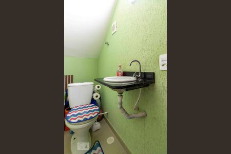 Lavabo de casa de condomínio à venda com 2 quartos, 63m² em Vila Taquari, São Paulo