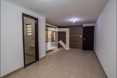 Quarto Suíte de casa para alugar com 3 quartos, 300m² em Parque das Nações, Santo André