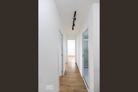 Corredor de apartamento à venda com 3 quartos, 65m² em Catumbi, São Paulo