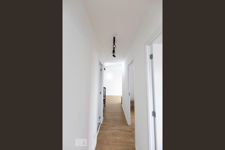 Corredor de apartamento à venda com 3 quartos, 65m² em Catumbi, São Paulo