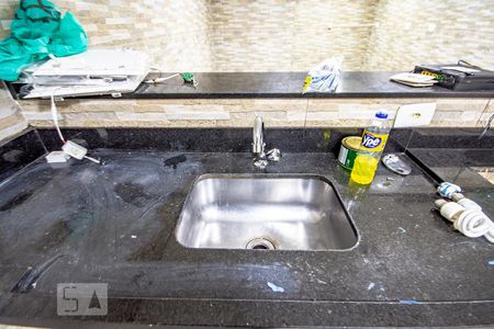 Cozinha de casa de condomínio para alugar com 2 quartos, 80m² em Horto Florestal, São Paulo