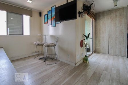 Sala / Quarto Reversível de apartamento à venda com 2 quartos, 68m² em Parque Novo Mundo, São Paulo
