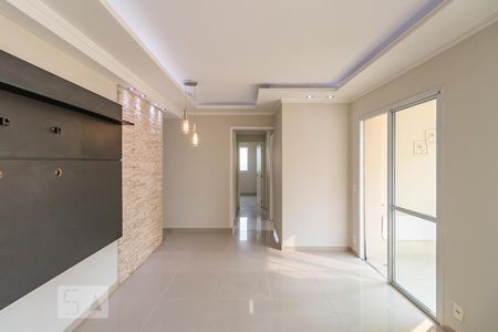 Sala de apartamento para alugar com 3 quartos, 73m² em Tamboré, Barueri