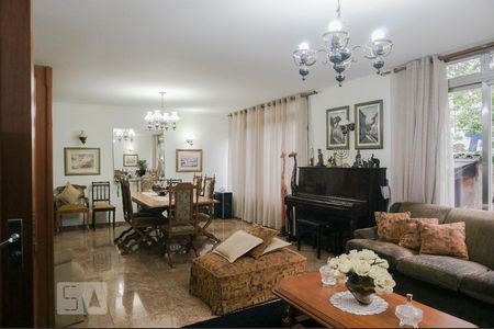 Sala de casa à venda com 4 quartos, 550m² em Vila Jaguara, São Paulo