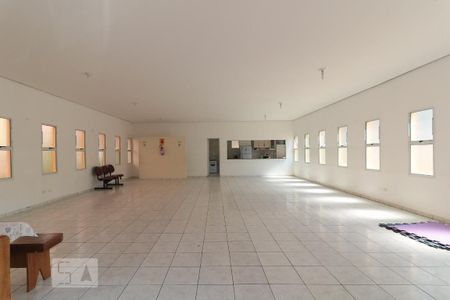 Apartamento à venda com 47m², 2 quartos e 1 vaga Apartamento à venda com 47m², 2 quartos e 1 vagaÁrea comum - Salão de festas