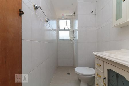Apartamento à venda com 47m², 2 quartos e 1 vaga Apartamento à venda com 47m², 2 quartos e 1 vagaBanheiro