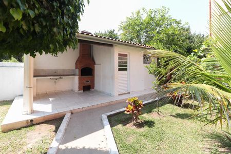 Apartamento à venda com 47m², 2 quartos e 1 vaga Apartamento à venda com 47m², 2 quartos e 1 vagaÁrea comum - Churrasqueira